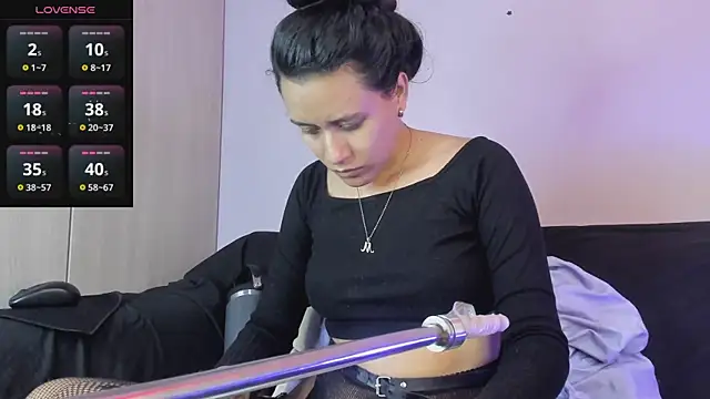 Snapshot of -camila-cooper-_ chatting on 10/30/25, 08:09 -camila-cooper- online show from 10/30/25, 08:09