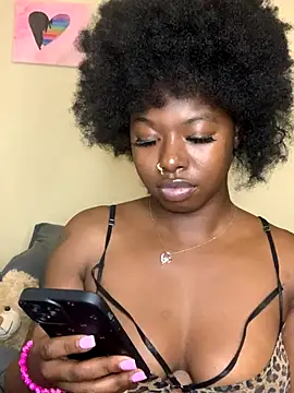 Snapshot of TinyBlazian901 chatting on 09/30/25, 05:56 TinyBlazian901 online show from 09/30/25, 05:56