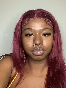 Snapshot of TinyBlazian901 chatting on 02/02/26, 04:11 TinyBlazian901 online show from 02/02/26, 04:11