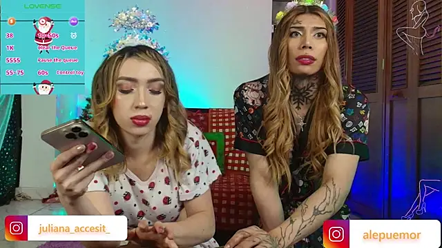 Snapshot of caroline_cossei chatting on 12/22/25, 06:43 caroline cossei online show from 12/22/25, 06:43