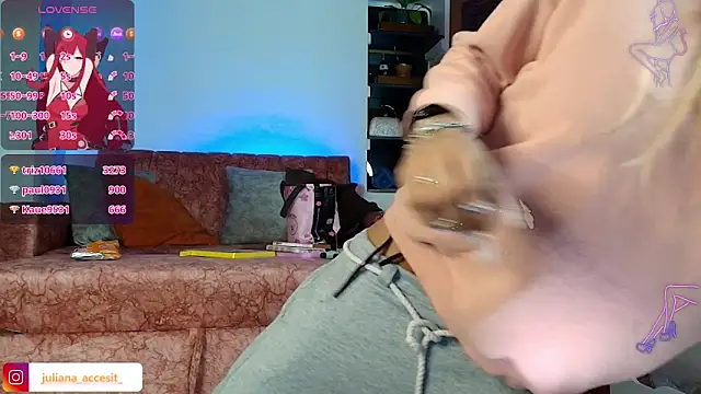 Snapshot of caroline_cossei chatting on 02/14/26, 07:05 caroline cossei online show from 02/14/26, 07:05