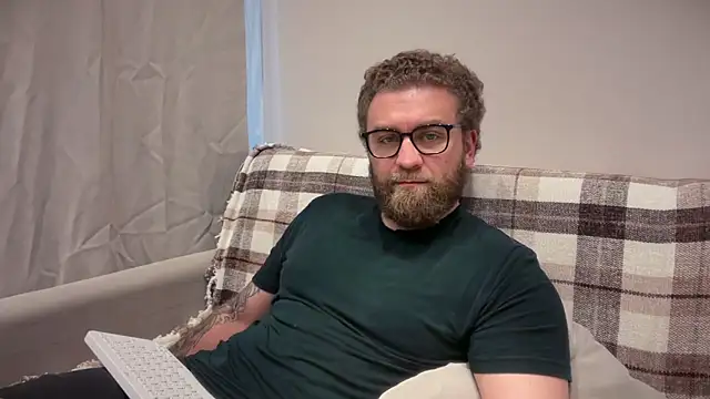 Bear bear  online show from 06/10/26, 10:03