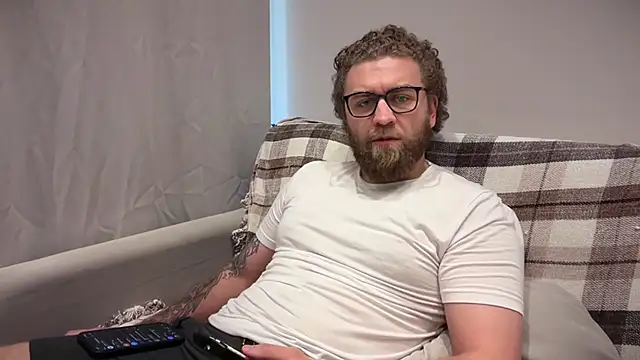 Bear bear  online show from 07/30/26, 09:19