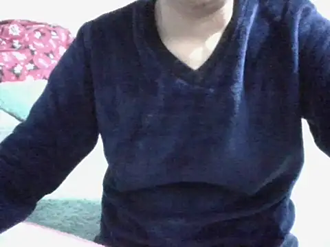 Snapshot of RAYA_1 chatting on 11/06/25, 12:22 RAYA 1 online show from 11/06/25, 12:22