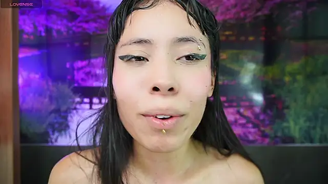 Snapshot of miss__maria chatting on 02/14/25, 12:09 miss maria online show from 02/14/25, 12:09