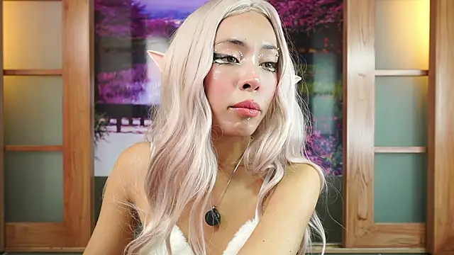 Snapshot of miss__maria chatting on 09/19/25, 05:57 miss maria online show from 09/19/25, 05:57