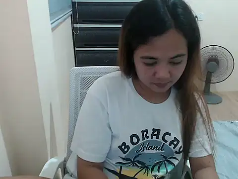 Snapshot of xTheLastVIRGINx chatting on 02/25/26, 12:59 xTheLastVIRGINx online show from 02/25/26, 12:59