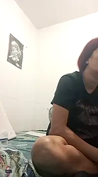 Snapshot of Emmily_Fox chatting on 01/10/25, 08:04 Emmily Fox online show from 01/10/25, 08:04