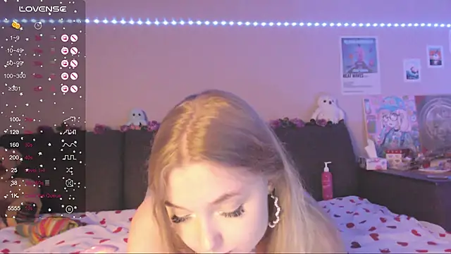 Snapshot of MiaMiaMeow chatting on 02/13/25, 07:52 MiaMiaMeow online show from 02/13/25, 07:52