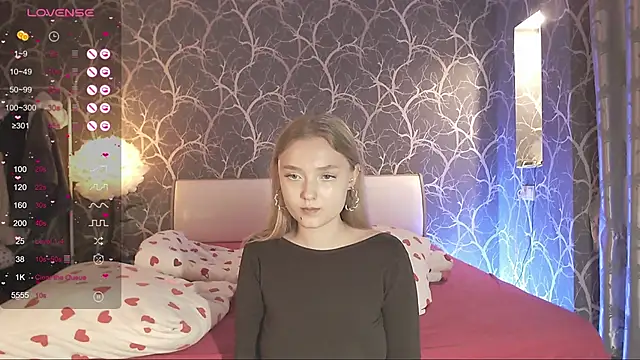 Snapshot of MiaMiaMeow chatting on 10/03/25, 04:26 MiaMiaMeow online show from 10/03/25, 04:26