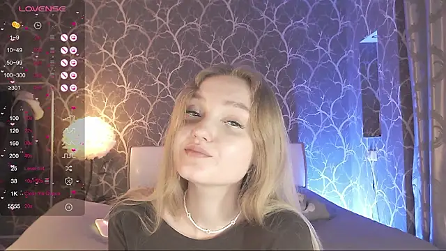 MiaMiaMeow online show from 03/25/26, 06:25