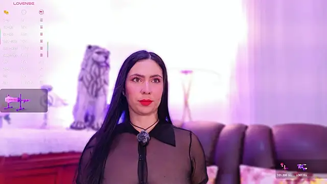 lara giraldo online show from 04/15/26, 01:12