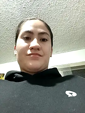 francesca baker1007 online show from 02/16/25, 07:27