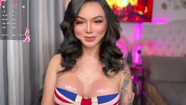 Snapshot of sassy_olivia chatting on 11/03/25, 08:43 sassy olivia online show from 11/03/25, 08:43