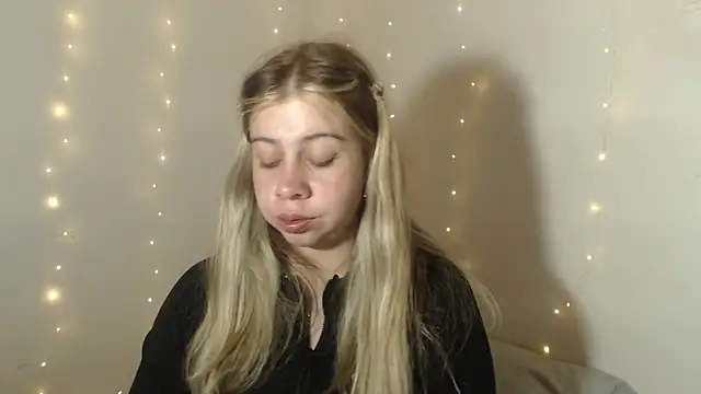 SweetSofty online show from 09/30/25, 09:53