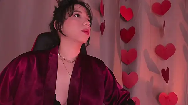 Apartment28 online show from 02/11/25, 02:46