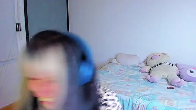 Akane-Mou online show from 12/10/24, 04:34