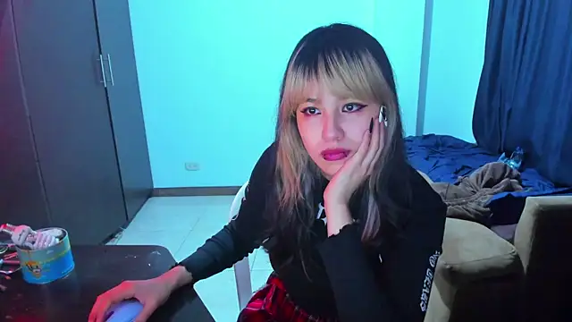 Akane-Mou online show from 01/06/25, 01:31