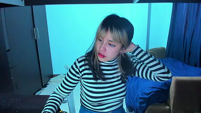 Akane-Mou online show from 01/19/25, 11:34