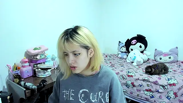 Akane-Mou online show from 09/26/25, 04:27