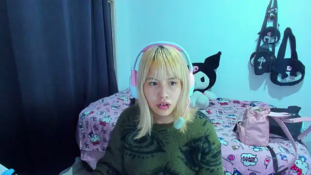 Akane-Mou online show from 11/21/25, 03:38