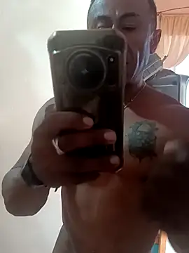 Snapshot of ivandignity chatting on 09/23/25, 10:02 ivandignity online show from 09/23/25, 10:02