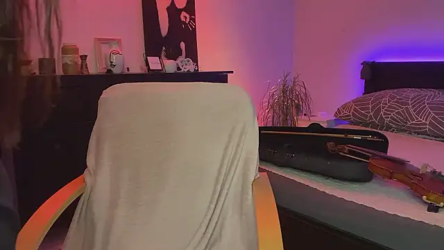 Snapshot of spottyyy chatting on 02/23/26, 07:33 spottyyy online show from 02/23/26, 07:33