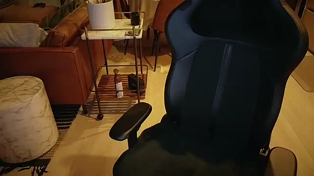 HungandThickLatin online show from 01/11/26, 09:58