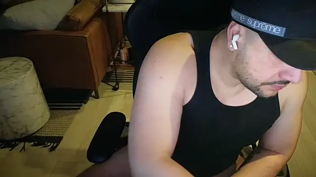 HungandThickLatin online show from 02/01/26, 10:14