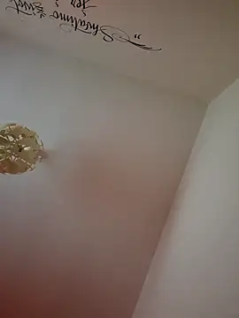 cuci45 online show from 04/17/26, 06:44