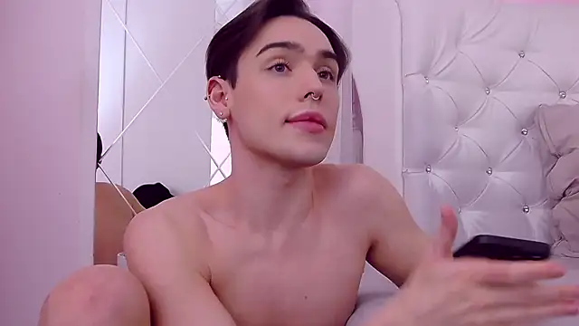 RobbyCharming online show from 01/17/25, 10:56