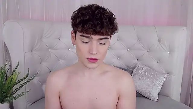 RobbyCharming online show from 02/12/26, 01:22