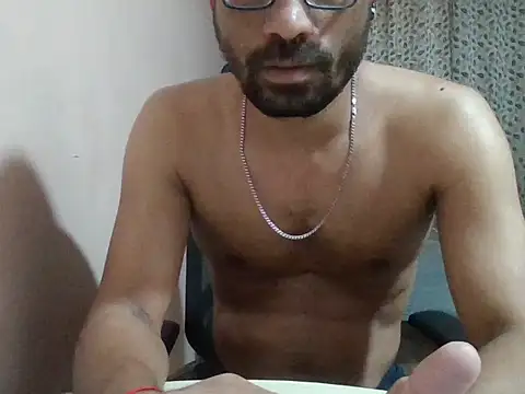 Snapshot of sexx4 chatting on 05/14/26, 06:15 sexx4 online show from 05/14/26, 06:15