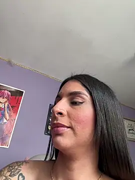 Snapshot of charlotte_stevenss_ chatting on 01/10/25, 07:43 charlotte stevenss online show from 01/10/25, 07:43