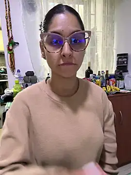 Snapshot of charlotte_stevenss_ chatting on 01/30/25, 02:58 charlotte stevenss online show from 01/30/25, 02:58