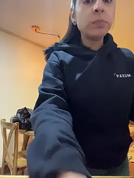 charlotte stevenss  online show from 11/16/25, 03:12