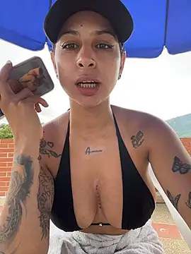 charlotte stevenss  online show from 02/07/26, 12:42