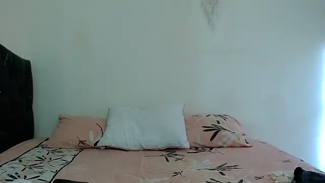 gooddes303salome online show from 11/10/25, 09:58