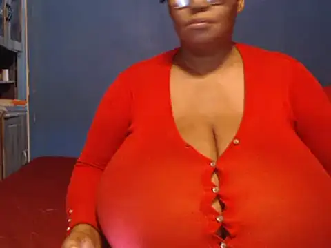 Snapshot of CUTEFIRMMELONSS chatting on 02/05/25, 04:27 CUTEFIRMMELONSS online show from 02/05/25, 04:27