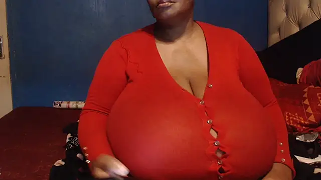 Snapshot of CUTEFIRMMELONSS chatting on 02/22/25, 02:39 CUTEFIRMMELONSS online show from 02/22/25, 02:39