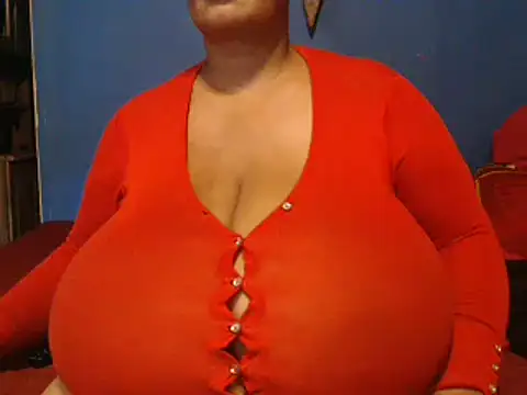 Snapshot of CUTEFIRMMELONSS chatting on 02/27/25, 03:48 CUTEFIRMMELONSS online show from 02/27/25, 03:48