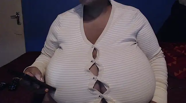 Snapshot of CUTEFIRMMELONSS chatting on 03/06/25, 09:20 CUTEFIRMMELONSS online show from 03/06/25, 09:20