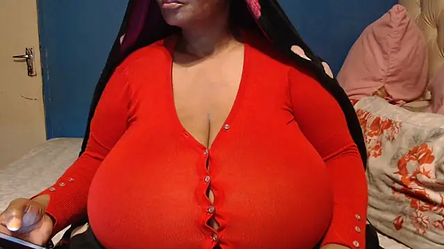 Snapshot of CUTEFIRMMELONSS chatting on 10/16/25, 08:32 CUTEFIRMMELONSS online show from 10/16/25, 08:32