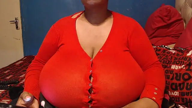 Snapshot of CUTEFIRMMELONSS chatting on 11/06/25, 07:15 CUTEFIRMMELONSS online show from 11/06/25, 07:15