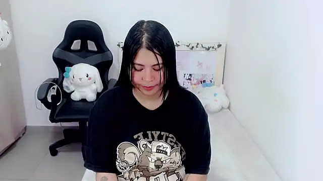 Snapshot of Youlittlepervertt_ chatting on 12/26/24, 09:22 Youlittlepervertt online show from 12/26/24, 09:22