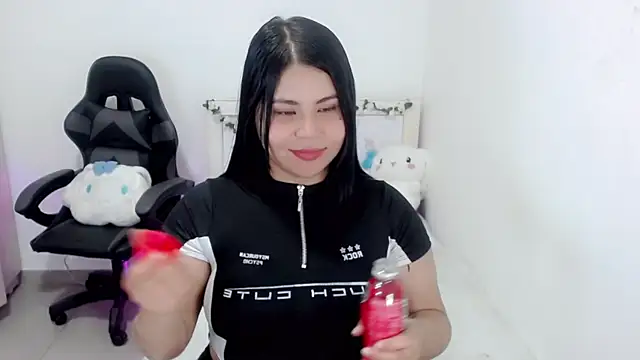 Snapshot of Youlittlepervertt_ chatting on 01/23/25, 10:01 Youlittlepervertt online show from 01/23/25, 10:01