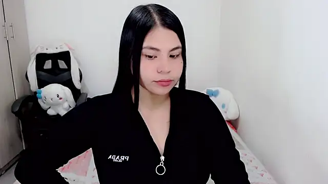 Snapshot of Youlittlepervertt_ chatting on 10/19/25, 10:43 Youlittlepervertt online show from 10/19/25, 10:43