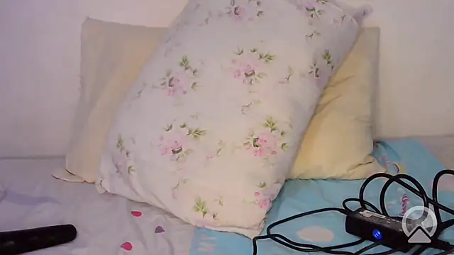 sexydarl online show from 06/13/26, 07:39