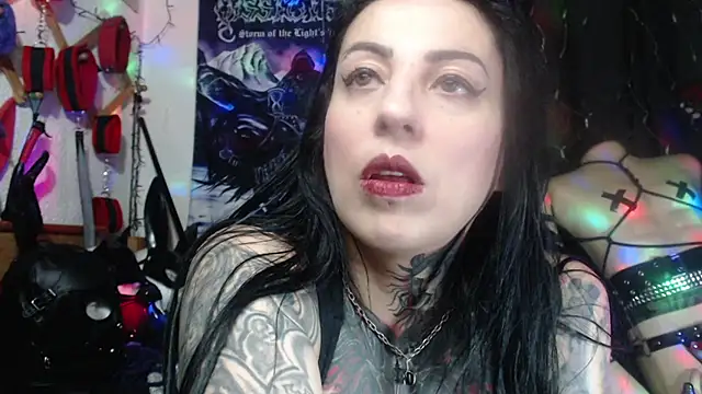 Snapshot of Astartexxx chatting on 12/02/25, 05:02 Astartexxx online show from 12/02/25, 05:02