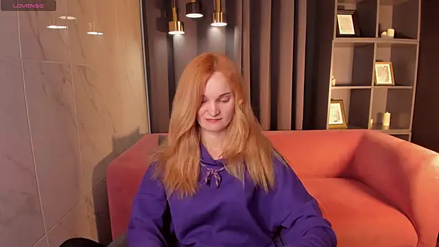 SaraSubtlety online show from 12/03/25, 01:42